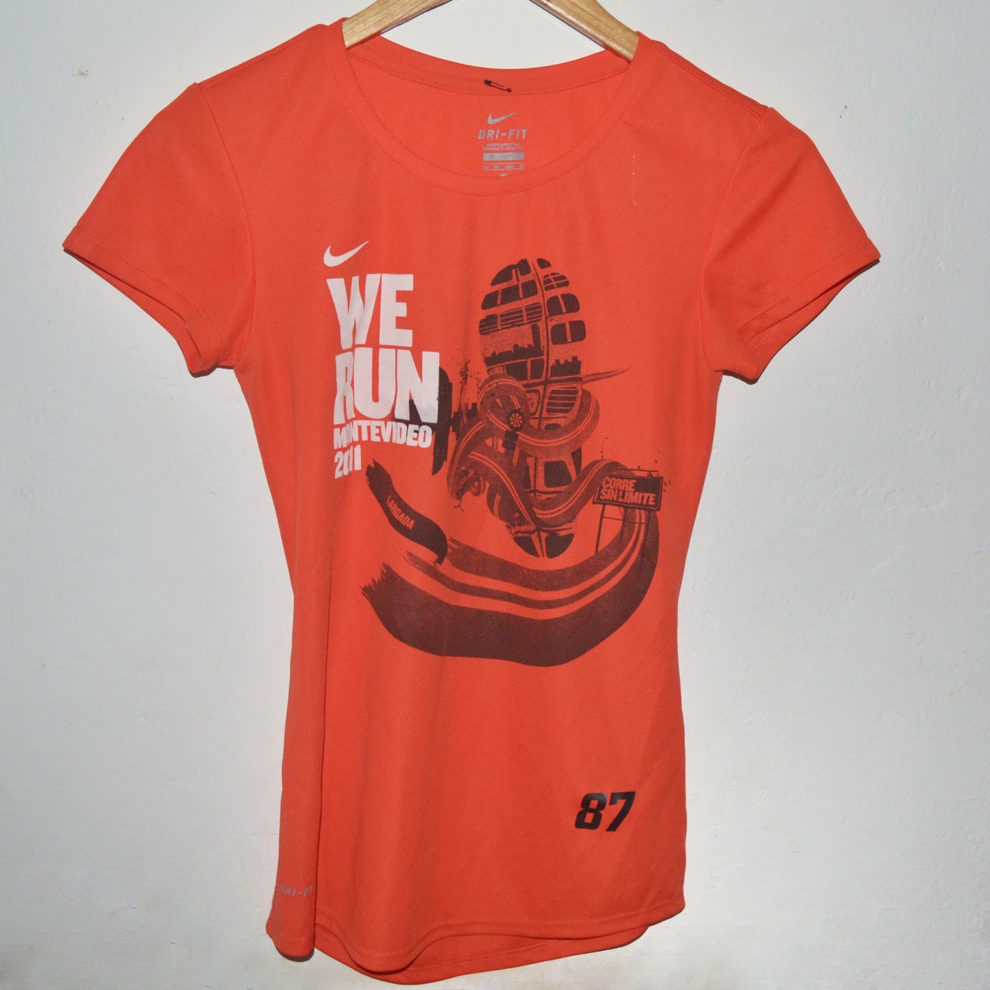 Remera we run Nike talle xs